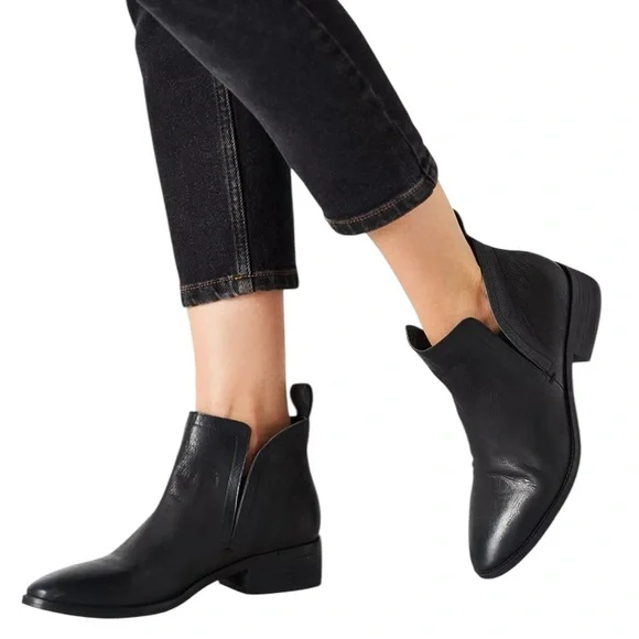 Dolce Vita Shoes Dolce Vita Tessey Distressed Black Leather